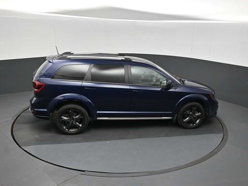 Used 2020 Dodge Journey Crossroad w/ Popular Equipment Group FWD image 17