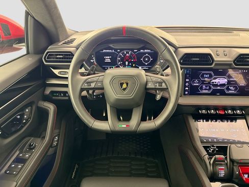 Used 2025 Lamborghini Urus S AWD/4WD image 24