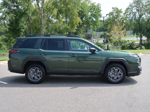 Certified 2026 Subaru Outback Premium AWD/4WD image 9