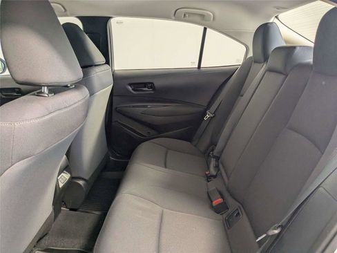 Certified 2025 Toyota Corolla LE FWD image 33