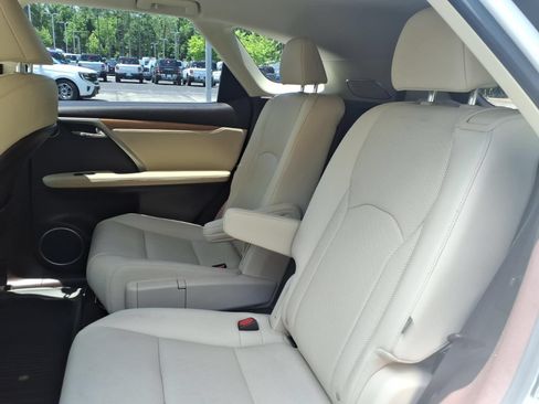 Used 2020 Lexus RX 350L Premium w/ Premium Package AWD/4WD image 30