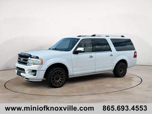 Used 2017 Ford Expedition EL Limited w/ Equipment Group 301A AWD/4WD image 7