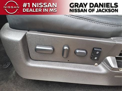Used 2013 Ford F150 Platinum AWD/4WD image 12