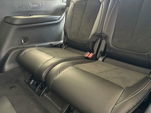 New 2026 Jeep Grand Cherokee L 4WD image 12