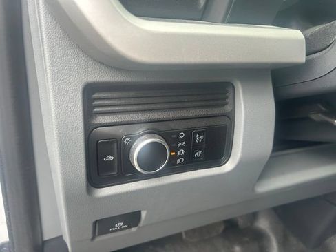 Used 2023 Ford F250 XL RWD image 26