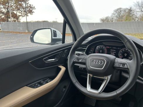 Certified 2025 Audi Q7 3.0T Premium Plus w/ Premium Plus Package image 12