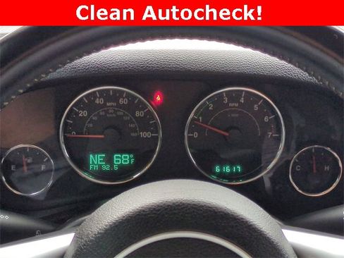 Used 2014 Jeep Wrangler Unlimited Freedom Edition image 22