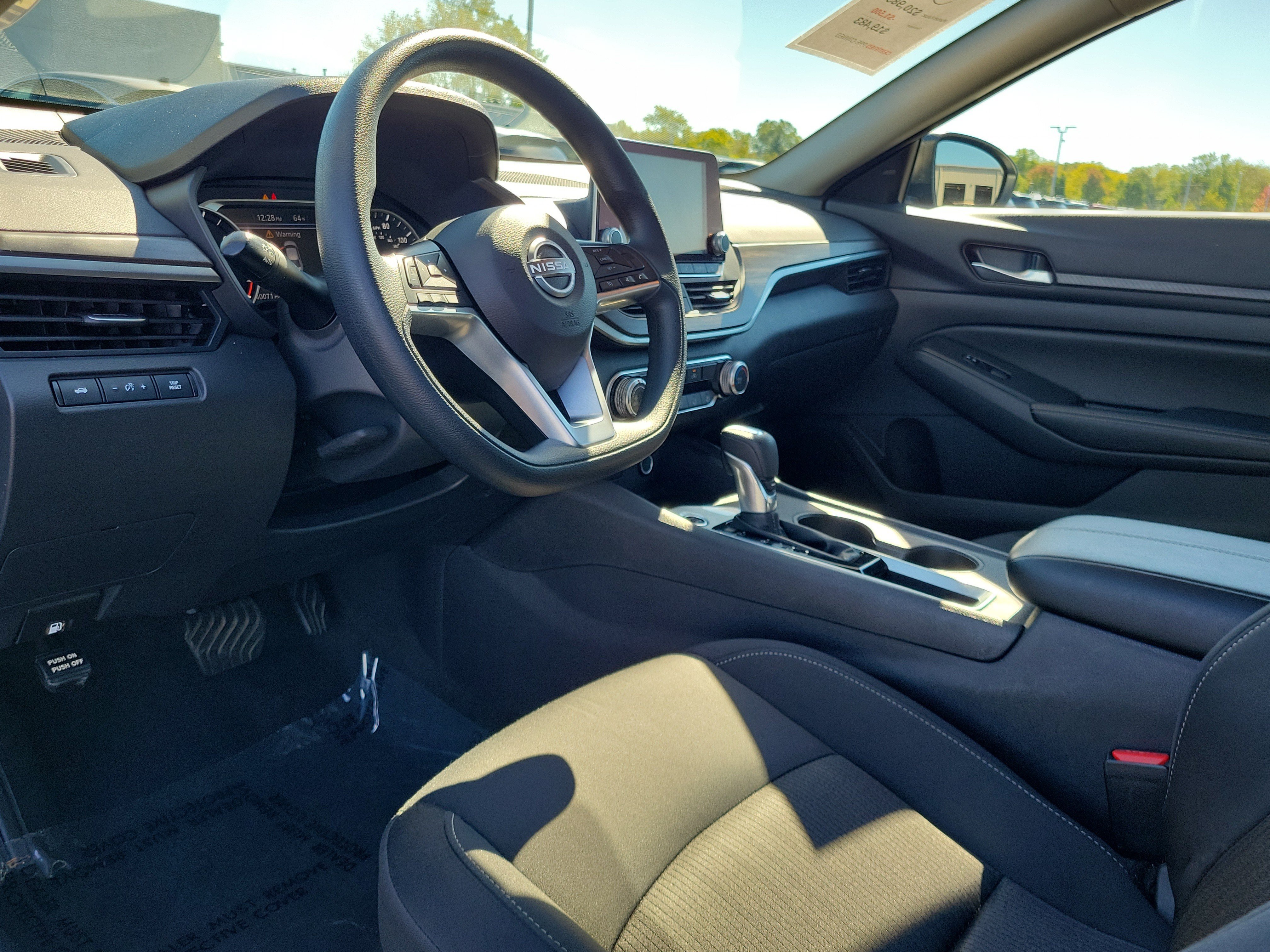 Certified 2025 Nissan Altima 2.5 SV FWD image 19