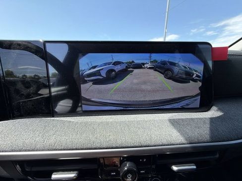 New 2026 Nissan Kicks SV w/ SV Premium Package FWD image 17
