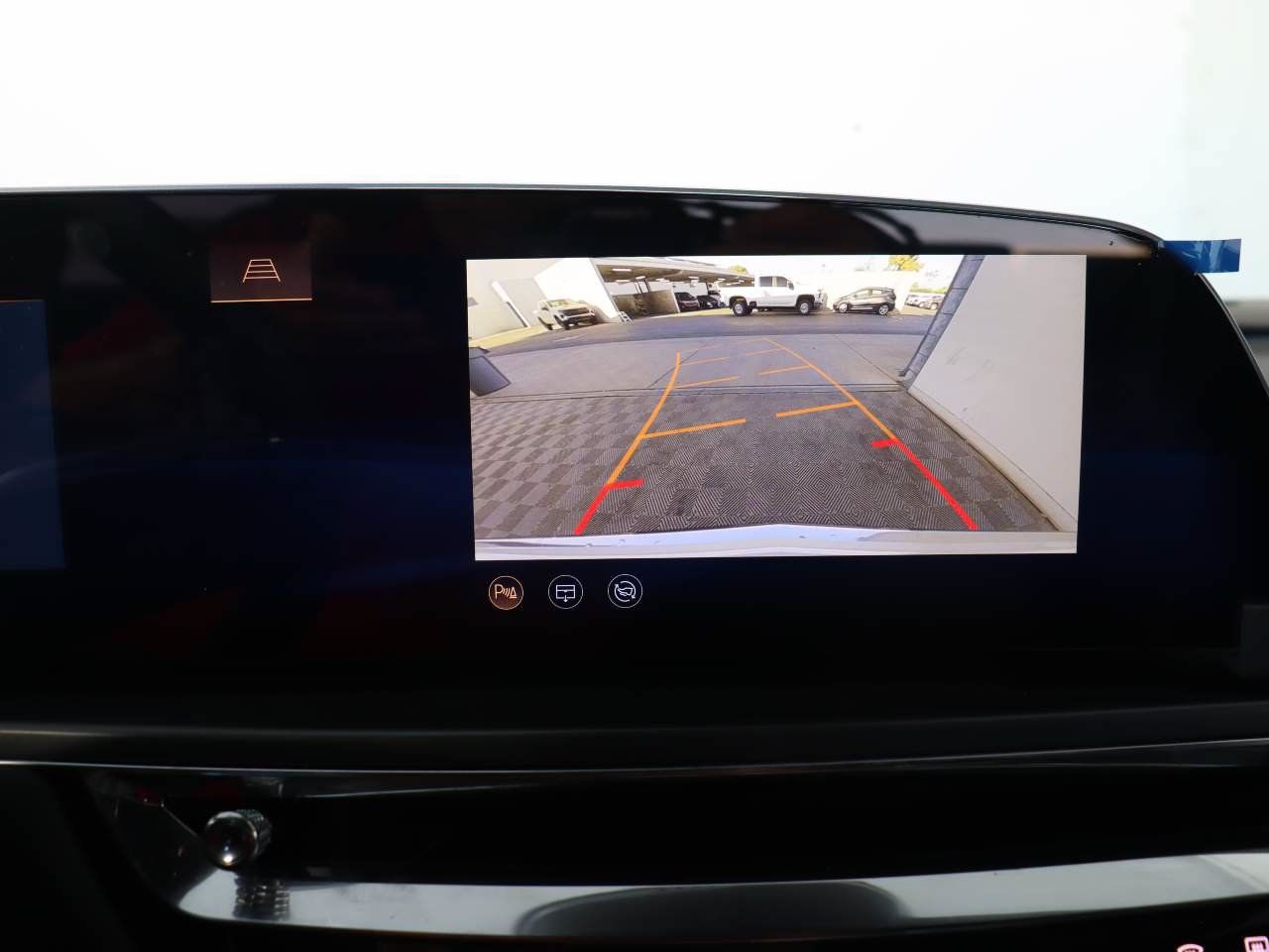 Certified 2024 Cadillac Lyriq Tech RWD image 13