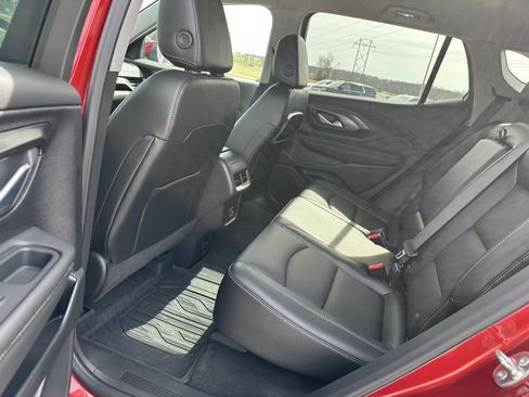 Used 2024 GMC Terrain SLT w/ Infotainment Package II AWD/4WD image 23