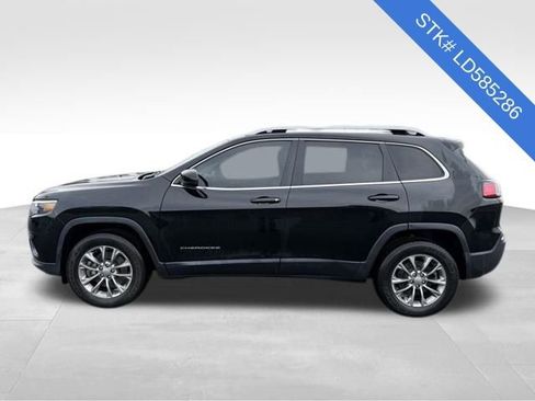 Used 2020 Jeep Cherokee Latitude Plus w/ Cold Weather Group image 4