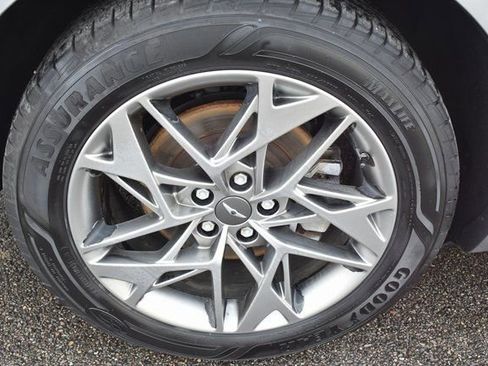 Used 2022 Genesis GV70 2.5T w/ Select Package image 54