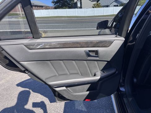 Used 2015 Mercedes-Benz E 63 AMG S-Model image 16