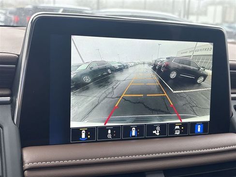 Certified 2023 Chevrolet Tahoe High Country w/ Premium Package 2 image 15