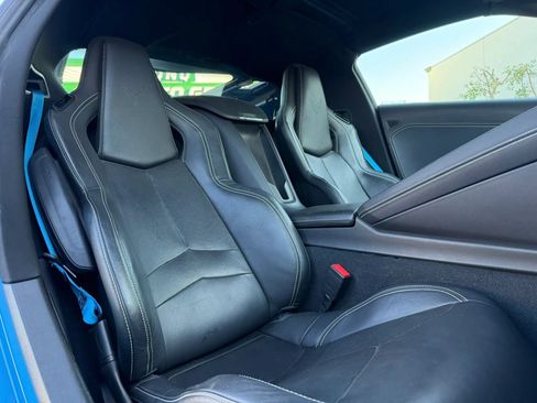 Used 2022 Chevrolet Corvette Stingray Coupe w/ 1LT RWD image 15