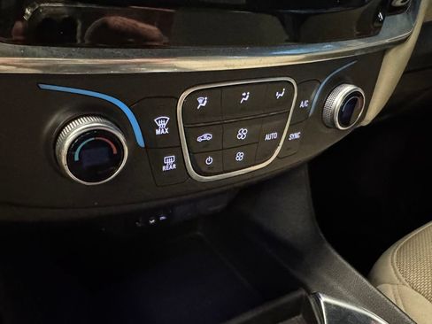Used 2022 Chevrolet Traverse LS w/ LPO, Floor Liner Package AWD/4WD image 15