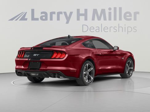 Used 2022 Ford Mustang GT Premium w/ Equipment Group 401A RWD image 2
