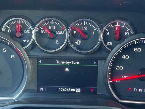 Used 2020 Chevrolet Silverado 1500 LT w/ All-Star Edition image 25