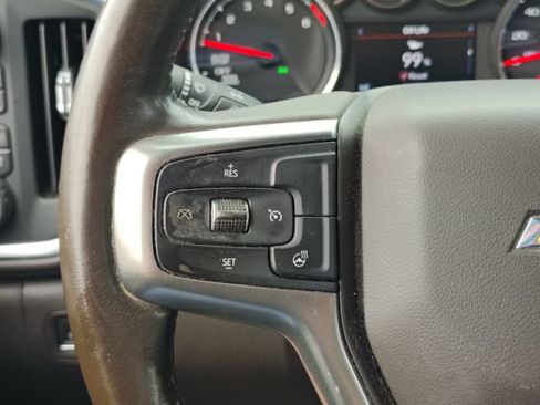 Used 2020 Chevrolet Silverado 1500 LTZ AWD/4WD image 30