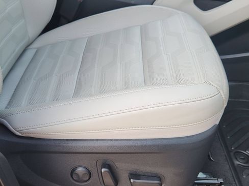 Used 2024 Kia Telluride SX Prestige AWD/4WD image 29