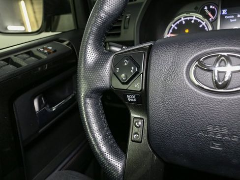 Used 2023 Toyota 4Runner TRD Off-Road Premium image 28