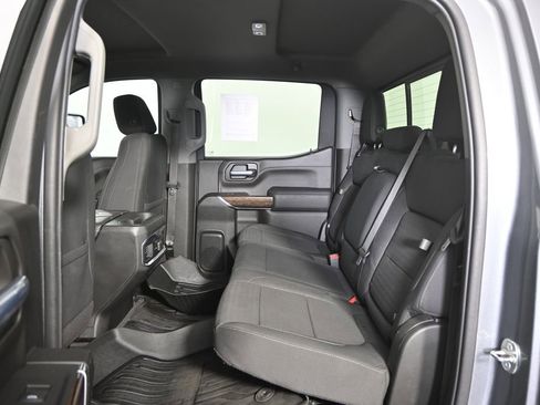 Used 2021 GMC Sierra 1500 Elevation w/ Preferred Package image 17