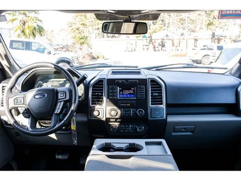 Used 2015 Ford F150 XLT w/ Equipment Group 301A Mid image 13