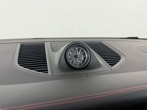 New 2026 Porsche Macan AWD/4WD image 24