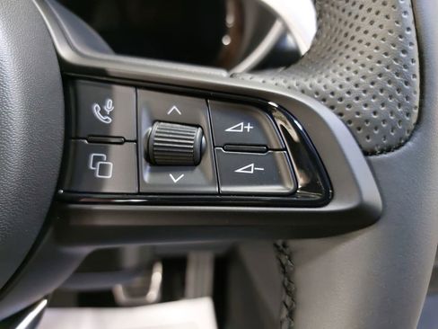 New 2025 Alfa Romeo Stelvio Sprint image 19