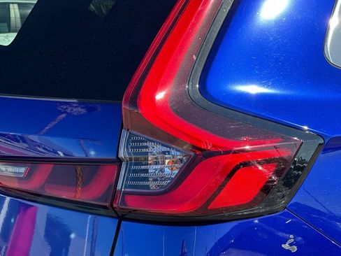 Used 2023 Honda CR-V EX image 27