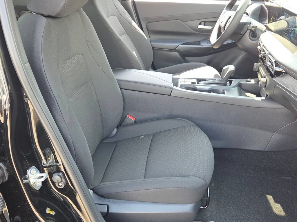 New 2027 Nissan Sentra S w/ Floor Mat Package FWD image 15