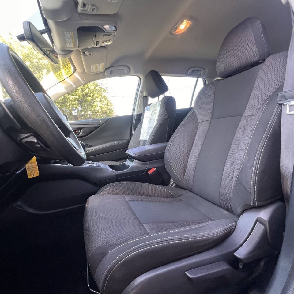 Used 2021 Subaru Outback AWD/4WD image 15
