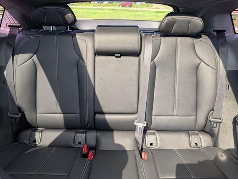 Used 2027 Cadillac Optiq Luxury w/ LPO, Floor Liner Package AWD/4WD image 15