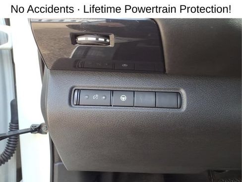 Used 2023 Nissan Pathfinder SV AWD/4WD image 14