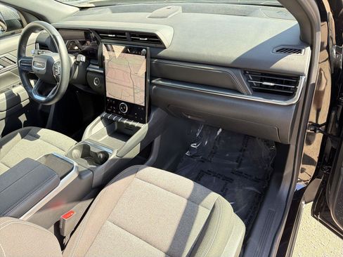 Used 2026 GMC Terrain Elevation w/ Black Edition FWD image 28