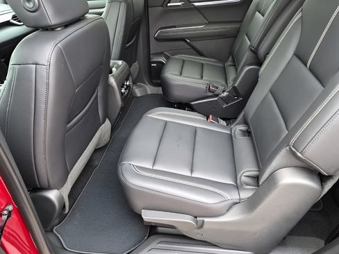 New 2026 GMC Acadia Elevation w/ Black Edition FWD image 23