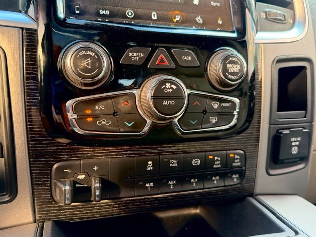 Used 2018 RAM 3500 Laramie Longhorn AWD/4WD image 14