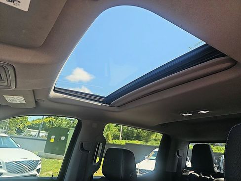 Used 2019 GMC Sierra 1500 Denali w/ Denali Ultimate Package AWD/4WD image 30