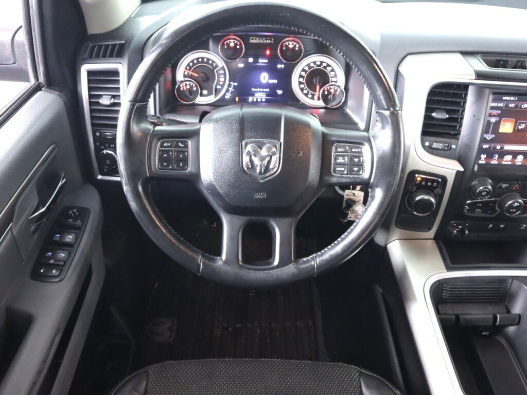 Used 2017 RAM 1500 Lone Star RWD image 28