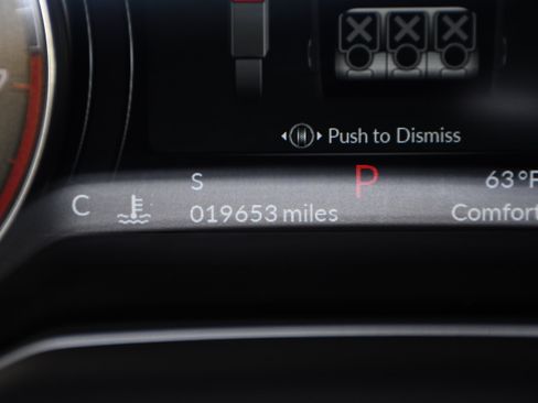 Used 2025 Acura RDX SH-AWD image 17