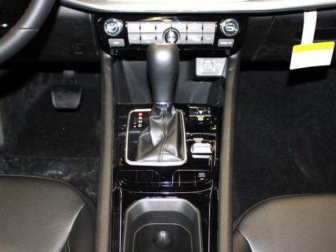 New 2026 Jeep Compass Limited w/ Sun, Sound & Navigation Group image 22