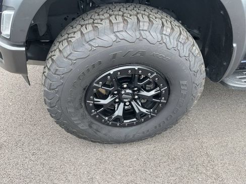 Used 2023 Ford F150 Raptor w/ Raptor 37 Performance Package AWD/4WD image 10