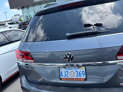 Used 2021 Volkswagen Atlas SE FWD image 6