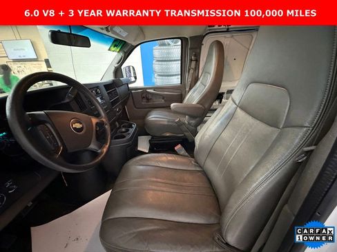 Used 2015 Chevrolet Express 2500 image 7