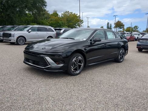 New 2026 Hyundai Sonata SEL image 2