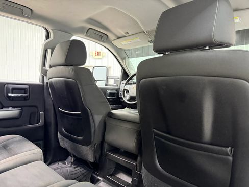 Used 2015 Chevrolet Silverado 2500 LT AWD/4WD image 17