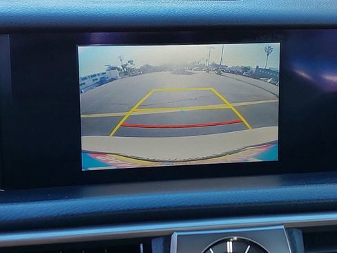 Used 2020 Lexus IS 300 image 22