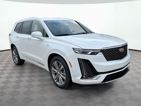 New 2025 Cadillac XT6 Premium Luxury w/ Technology Package image 3
