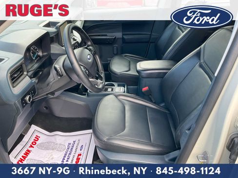 Used 2024 Ford Maverick Lariat w/ Black Appearance Package FWD image 18